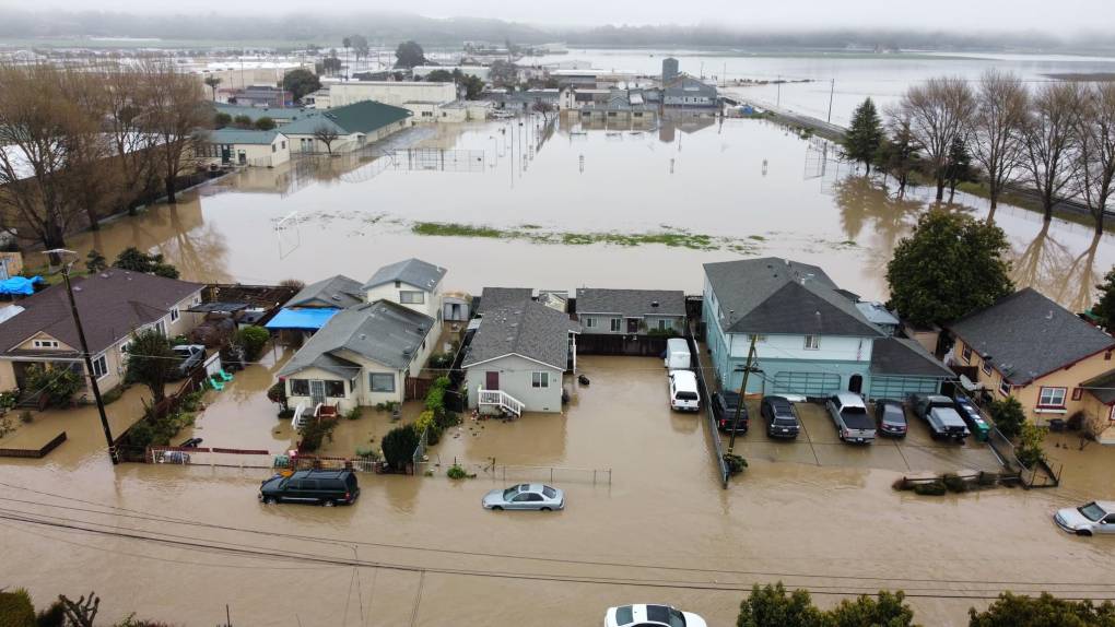 Image of flooded houses